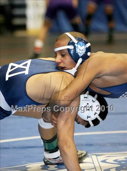 Thumbnail 2 in NYSPHSAA Championships (D1 Quarterfinal Round) photogallery.