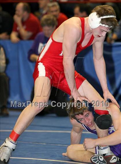 Thumbnail 2 in NYSPHSAA Championships (D1 Quarterfinal Round) photogallery.