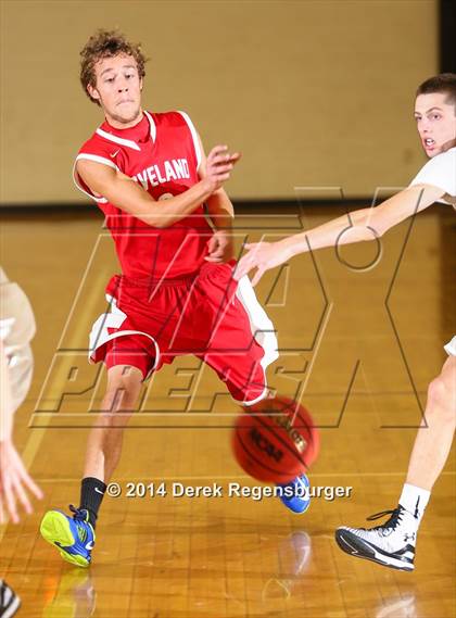 Thumbnail 2 in Loveland vs Monarch (Thunderhawks Hoopfest 2nd round) photogallery.