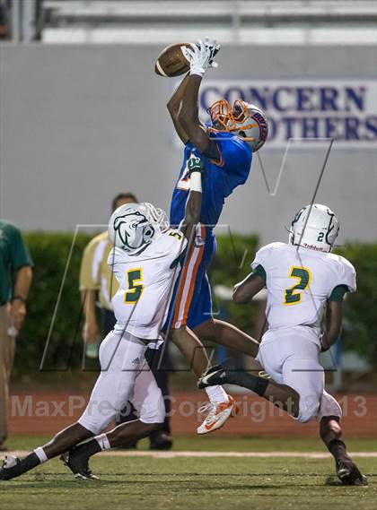 Thumbnail 2 in DeLand @ Bolles photogallery.