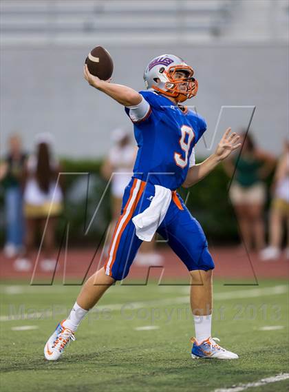 Thumbnail 2 in DeLand @ Bolles photogallery.