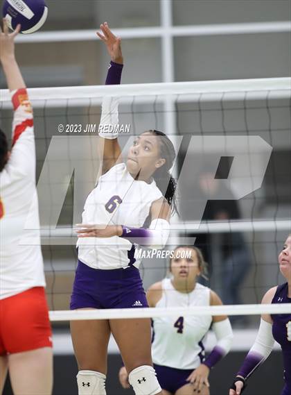 Thumbnail 1 in S & S Consolidated vs. Edgewood (UIL 3A Area Playoff) photogallery.