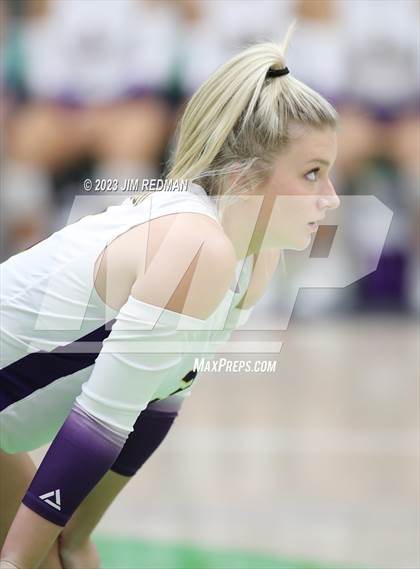 Thumbnail 3 in S & S Consolidated vs. Edgewood (UIL 3A Area Playoff) photogallery.