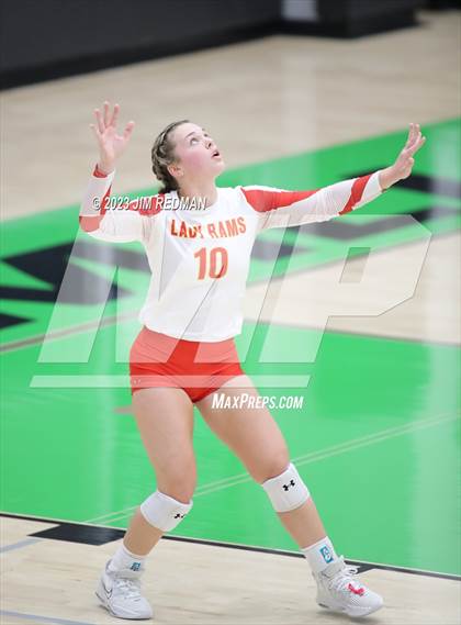 Thumbnail 2 in S & S Consolidated vs. Edgewood (UIL 3A Area Playoff) photogallery.