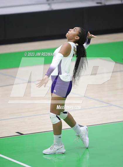 Thumbnail 3 in S & S Consolidated vs. Edgewood (UIL 3A Area Playoff) photogallery.