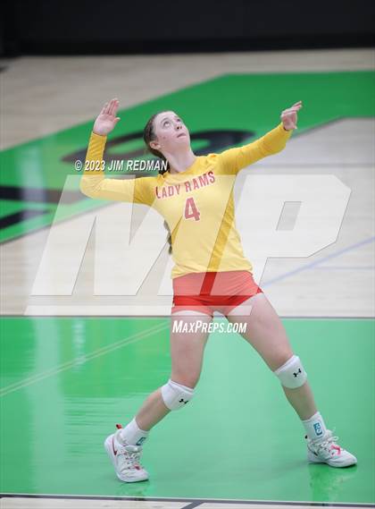 Thumbnail 1 in S & S Consolidated vs. Edgewood (UIL 3A Area Playoff) photogallery.