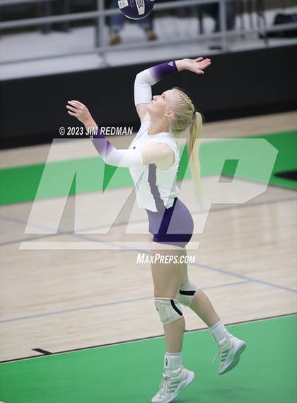 Thumbnail 3 in S & S Consolidated vs. Edgewood (UIL 3A Area Playoff) photogallery.
