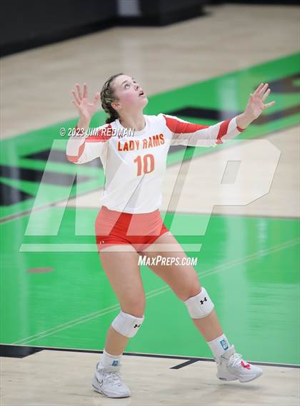 Thumbnail 1 in S & S Consolidated vs. Edgewood (UIL 3A Area Playoff) photogallery.