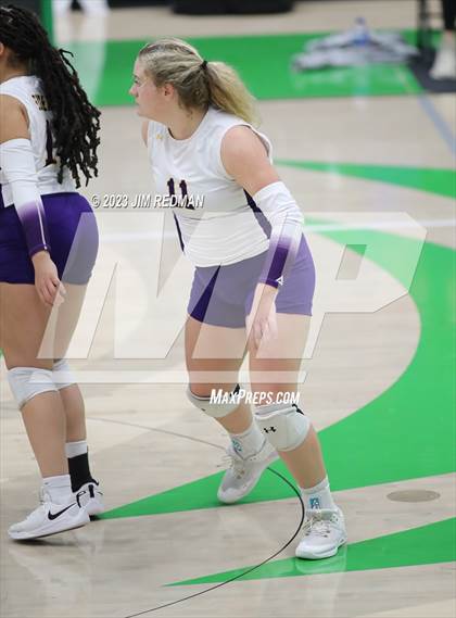 Thumbnail 2 in S & S Consolidated vs. Edgewood (UIL 3A Area Playoff) photogallery.
