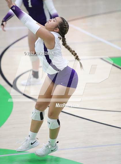 Thumbnail 2 in S & S Consolidated vs. Edgewood (UIL 3A Area Playoff) photogallery.