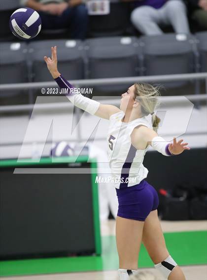 Thumbnail 2 in S & S Consolidated vs. Edgewood (UIL 3A Area Playoff) photogallery.