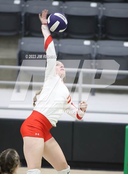 Thumbnail 2 in S & S Consolidated vs. Edgewood (UIL 3A Area Playoff) photogallery.