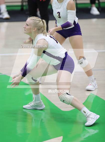 Thumbnail 1 in S & S Consolidated vs. Edgewood (UIL 3A Area Playoff) photogallery.