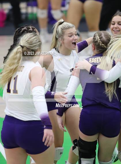 Thumbnail 3 in S & S Consolidated vs. Edgewood (UIL 3A Area Playoff) photogallery.
