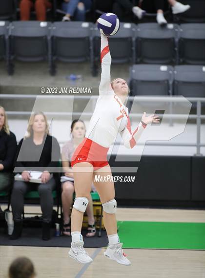Thumbnail 2 in S & S Consolidated vs. Edgewood (UIL 3A Area Playoff) photogallery.