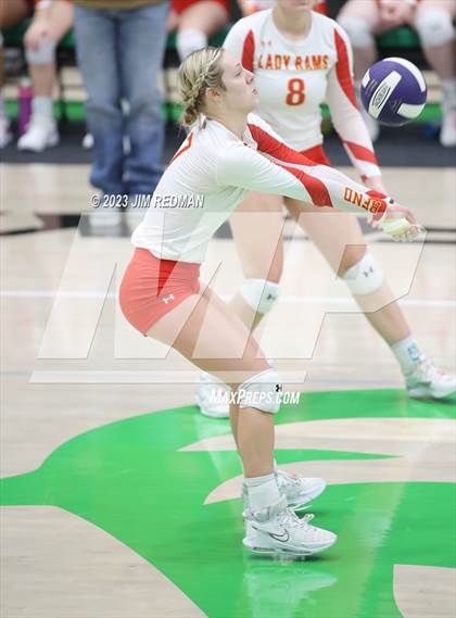 Thumbnail 1 in S & S Consolidated vs. Edgewood (UIL 3A Area Playoff) photogallery.