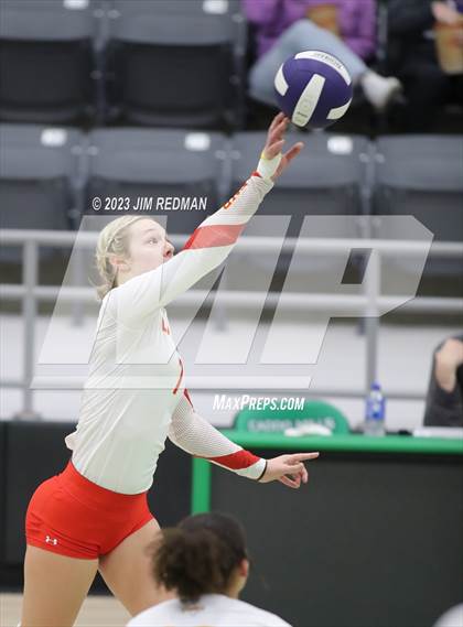 Thumbnail 2 in S & S Consolidated vs. Edgewood (UIL 3A Area Playoff) photogallery.