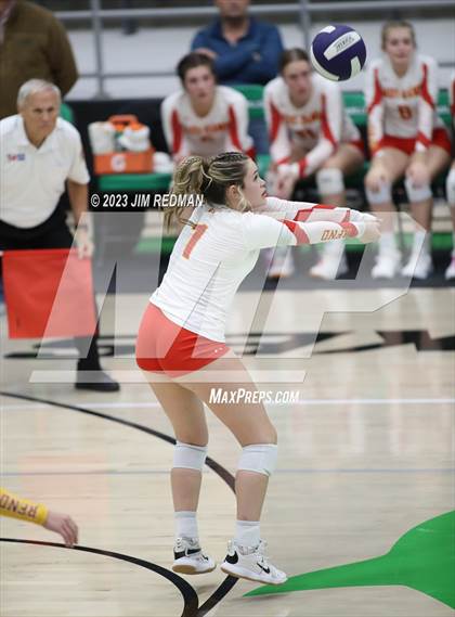 Thumbnail 3 in S & S Consolidated vs. Edgewood (UIL 3A Area Playoff) photogallery.