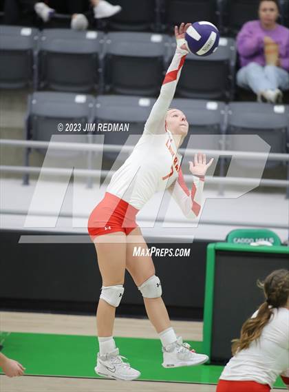 Thumbnail 1 in S & S Consolidated vs. Edgewood (UIL 3A Area Playoff) photogallery.