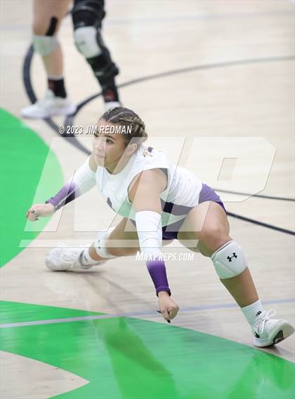 Thumbnail 1 in S & S Consolidated vs. Edgewood (UIL 3A Area Playoff) photogallery.