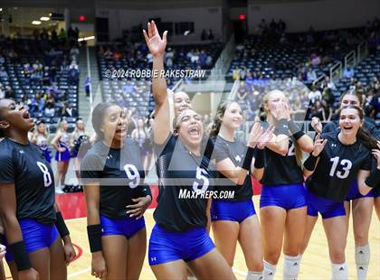 Thumbnail 1 in Byron Nelson vs. Stratford (UIL 6A Volleyball Division II Final Medal Ceremony) photogallery.