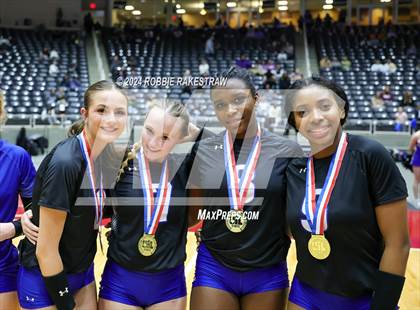 Thumbnail 2 in Byron Nelson vs. Stratford (UIL 6A Volleyball Division II Final Medal Ceremony) photogallery.