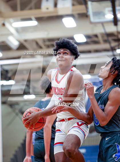 Thumbnail 2 in Villa Angela-St. Joseph vs. Lutheran East photogallery.