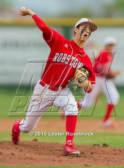 Thumbnail 3 in Robstown vs Sinton photogallery.