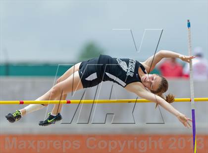 Thumbnail 2 in UIL Region 4 Regional Track & Field photogallery.