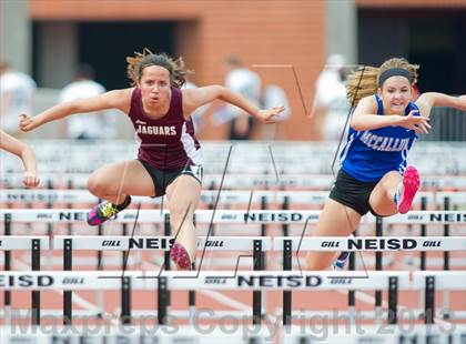 Thumbnail 2 in UIL Region 4 Regional Track & Field photogallery.