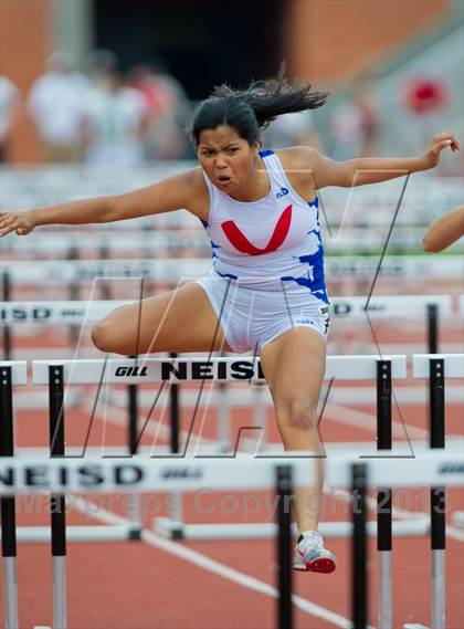 Thumbnail 1 in UIL Region 4 Regional Track & Field photogallery.