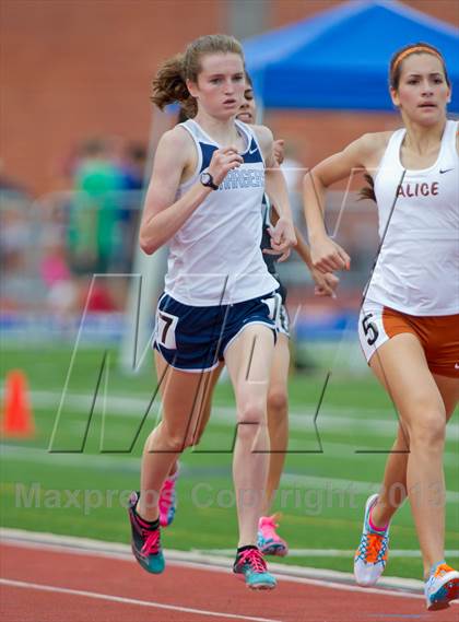 Thumbnail 2 in UIL Region 4 Regional Track & Field photogallery.