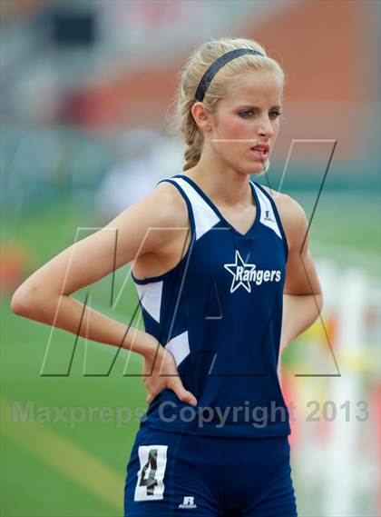 Thumbnail 2 in UIL Region 4 Regional Track & Field photogallery.