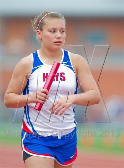 Thumbnail 1 in UIL Region 4 Regional Track & Field photogallery.
