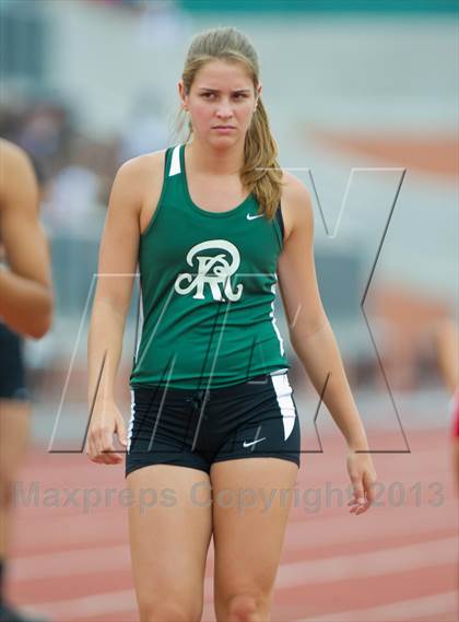 Thumbnail 2 in UIL Region 4 Regional Track & Field photogallery.