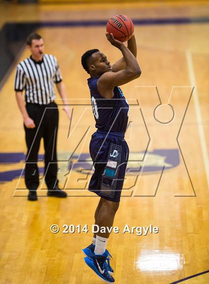 Thumbnail 3 in Riverton vs Juan Diego Catholic (Riverton Holiday Tournament) photogallery.