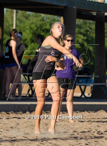 Thumbnail 2 in Notre Dame Prep vs. Flagstaff photogallery.