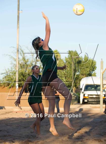 Thumbnail 2 in Notre Dame Prep vs. Flagstaff photogallery.