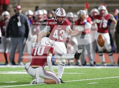 Thumbnail 3 in Wellington vs. The Classical Academy (CHSAA 2A Final) photogallery.