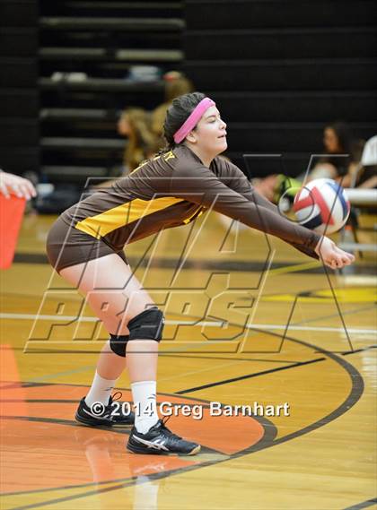 Thumbnail 1 in Lincoln @ Yuba City photogallery.