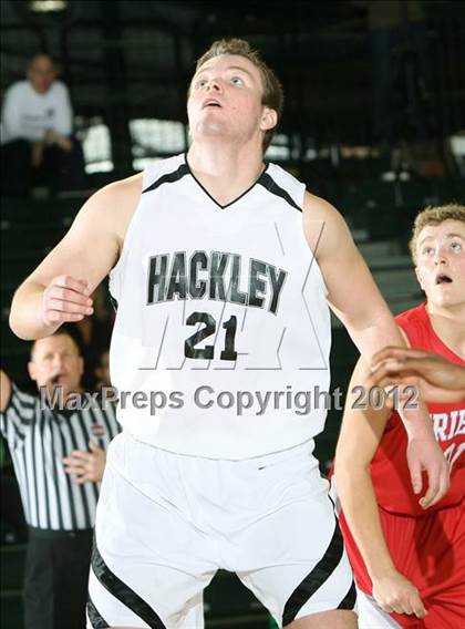 Thumbnail 1 in Hackley vs. Friends Seminary photogallery.
