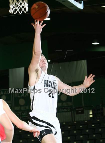 Thumbnail 3 in Hackley vs. Friends Seminary photogallery.