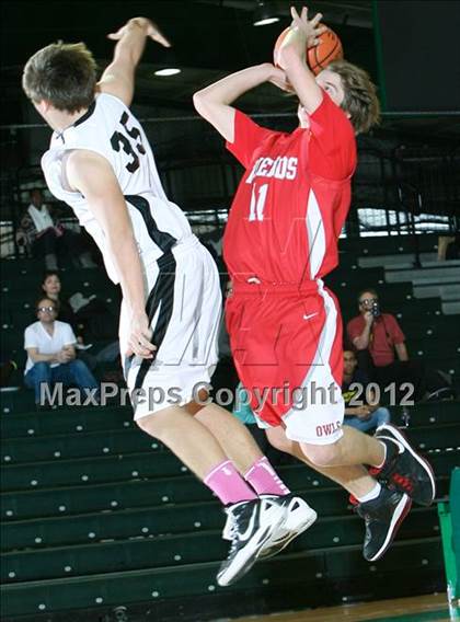 Thumbnail 1 in Hackley vs. Friends Seminary photogallery.