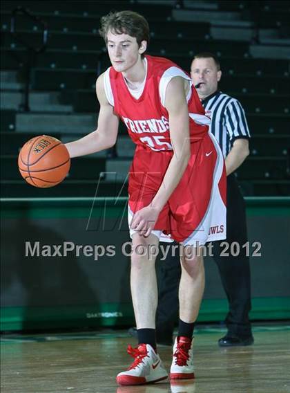 Thumbnail 3 in Hackley vs. Friends Seminary photogallery.