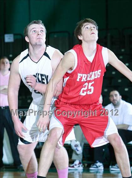 Thumbnail 1 in Hackley vs. Friends Seminary photogallery.