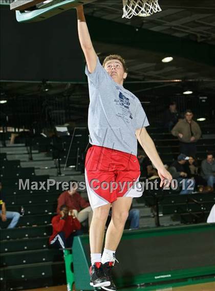 Thumbnail 1 in Hackley vs. Friends Seminary photogallery.