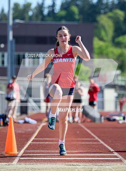 Thumbnail 3 in Newport - Bellevue vs Juanita (Long Jump) photogallery.