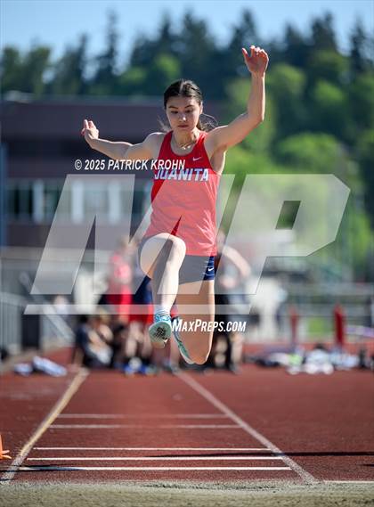 Thumbnail 2 in Newport - Bellevue vs Juanita (Long Jump) photogallery.