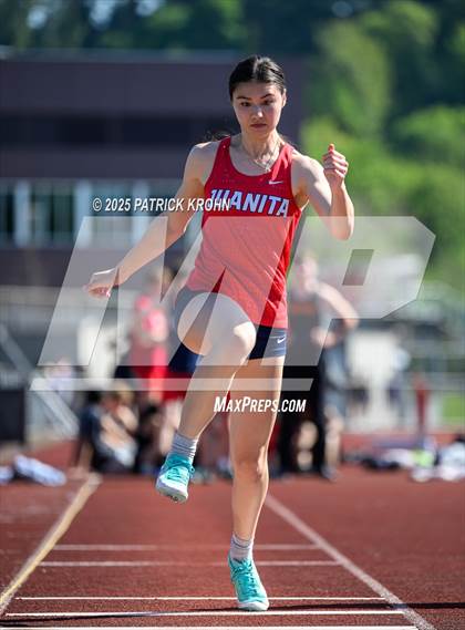 Thumbnail 1 in Newport - Bellevue vs Juanita (Long Jump) photogallery.