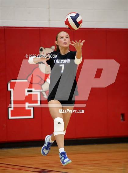 Thumbnail 3 in Fountain Hills vs Payson (Florence Invitational) photogallery.